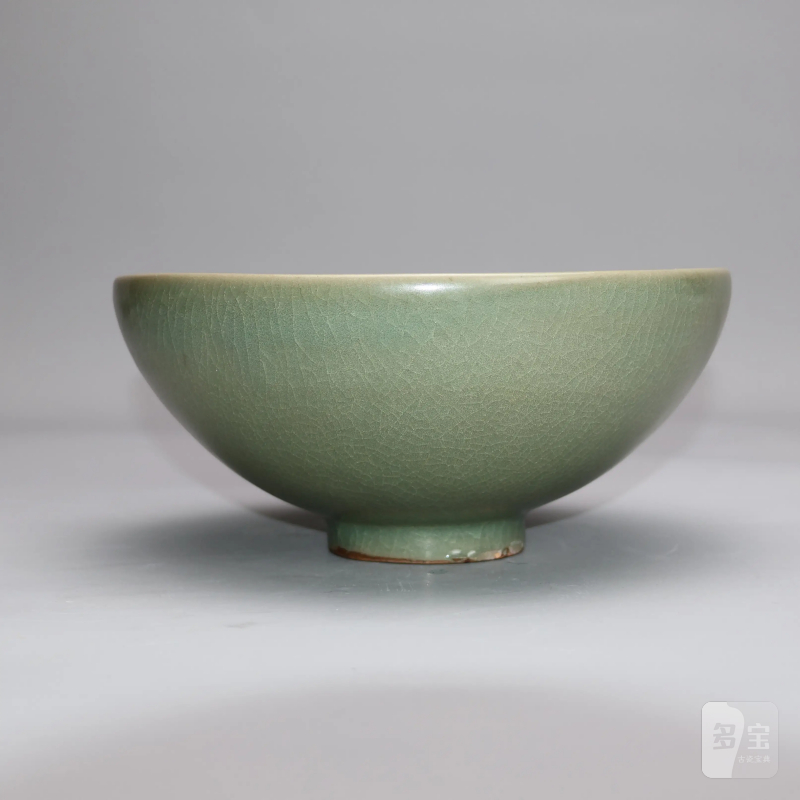 明 青釉大碗